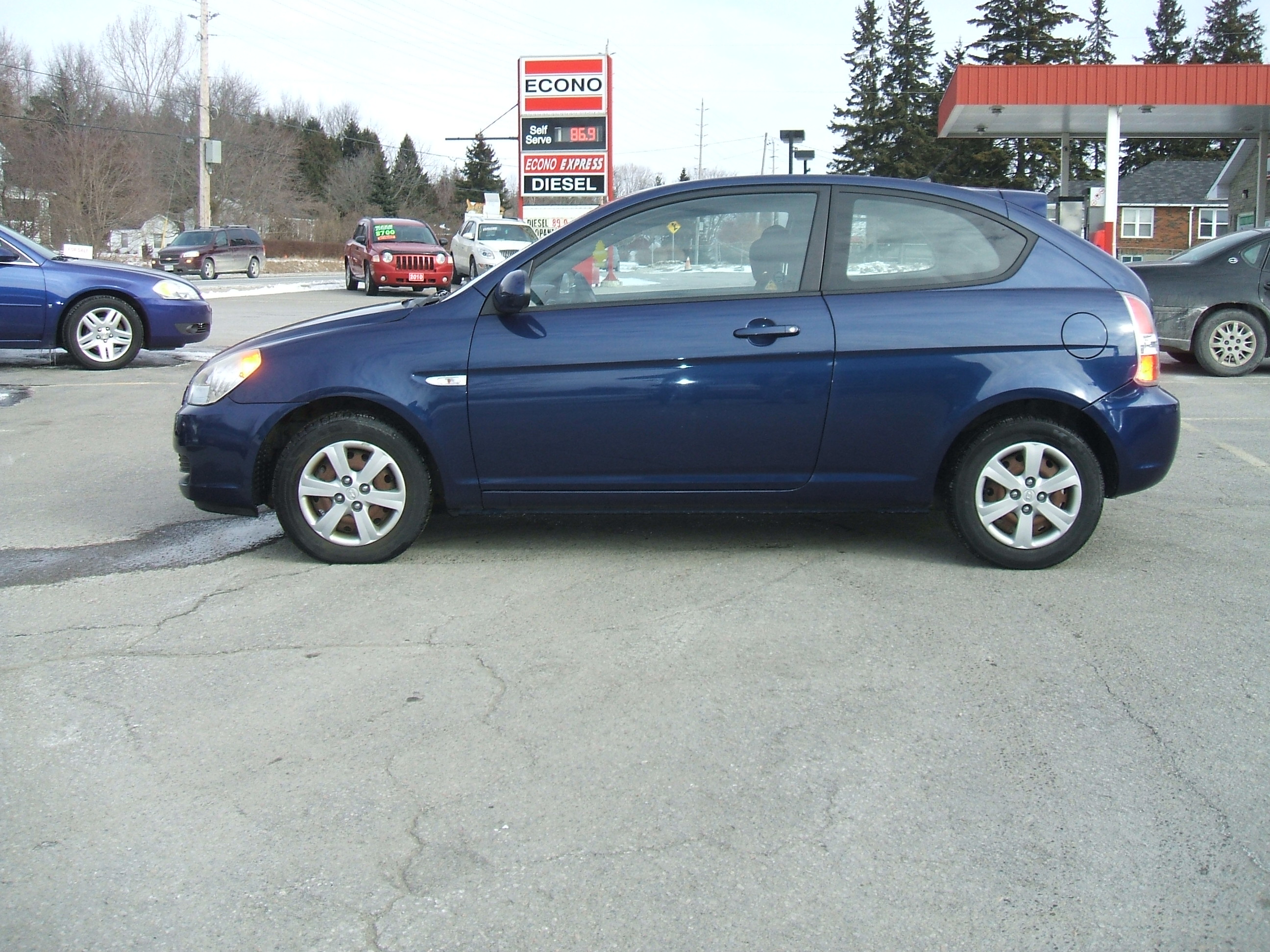 2008 Hyundai Accent 2 Door 2 Bob Currie Auto Sales