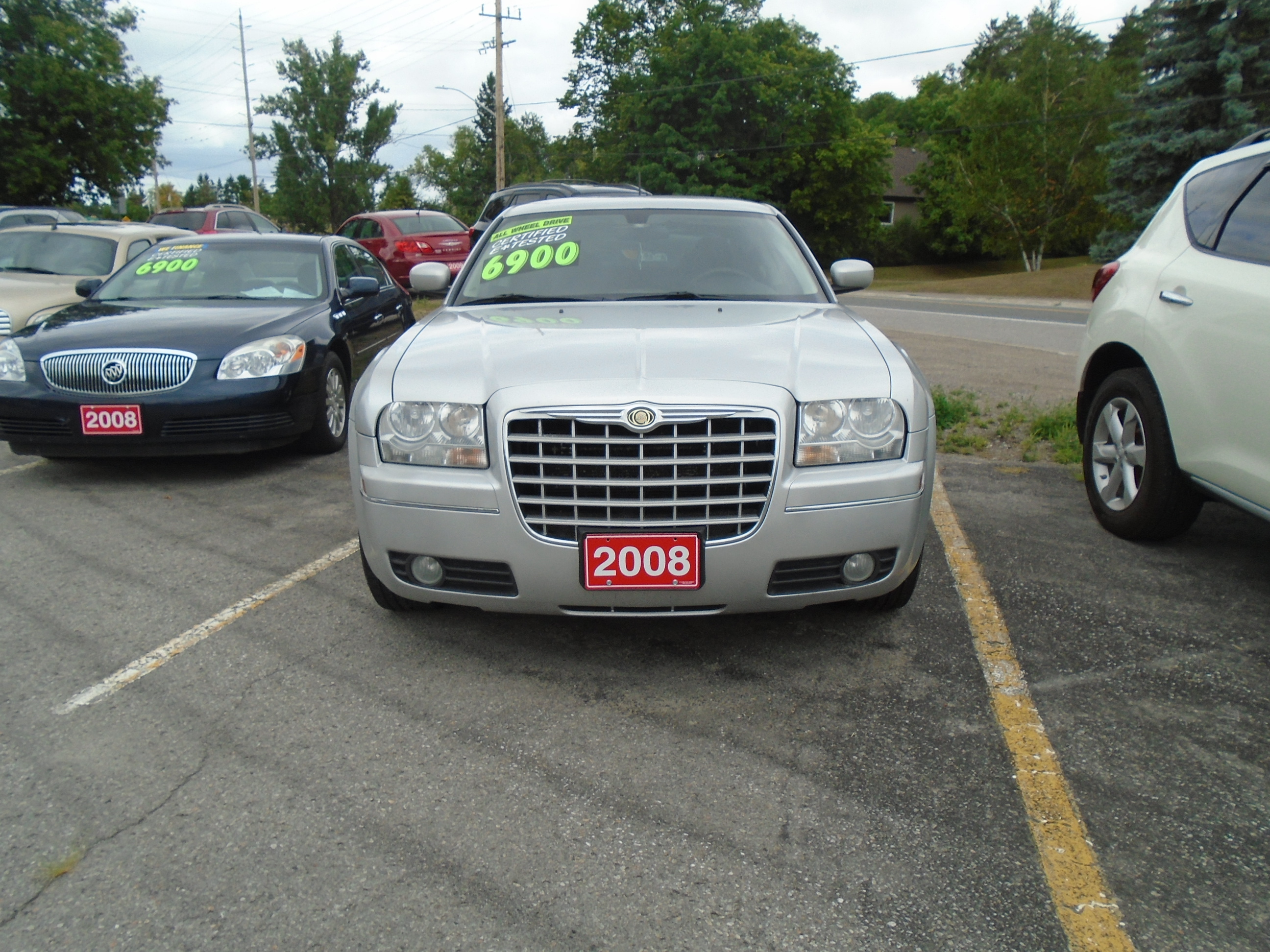 2008 Chrysler 300 Interior 9 Bob Currie Auto Sales
