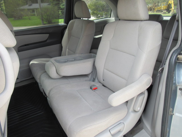 2011 Honda Odyssey Blue Interior 6 Bob Currie Auto Sales