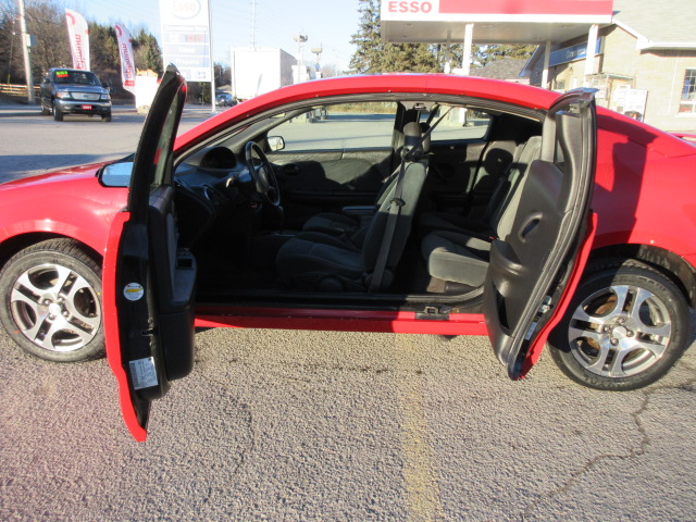 2005 Saturn Ion Level 3 Quad Coupe 6 Bob Currie Auto Sales