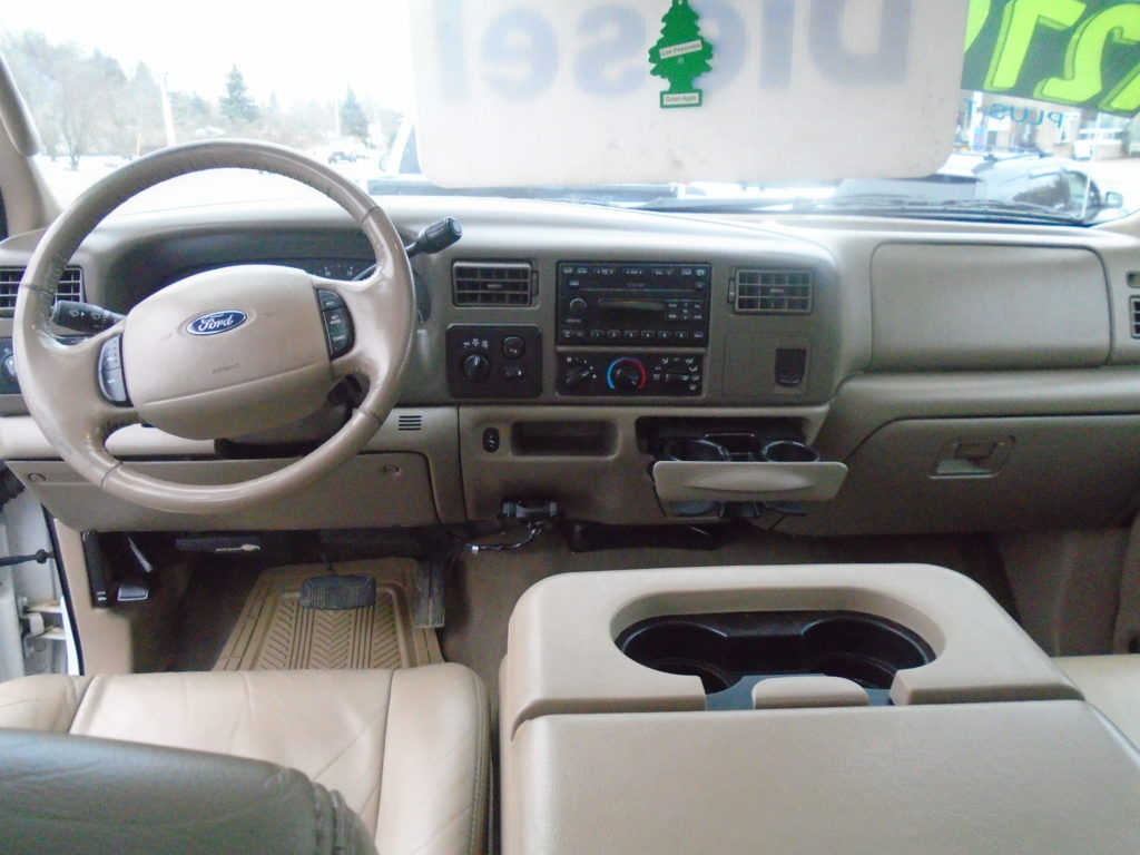 2004-ford-f250-interior-3 | Bob Currie Auto Sales